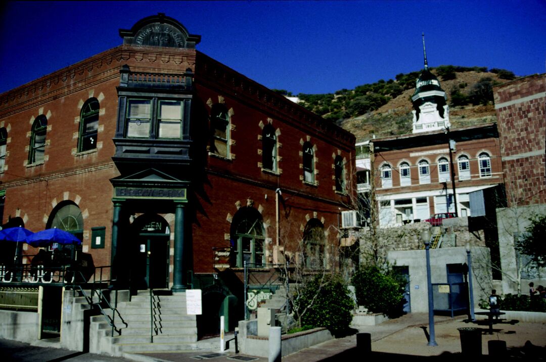 Bisbee_credit Larry Fisher