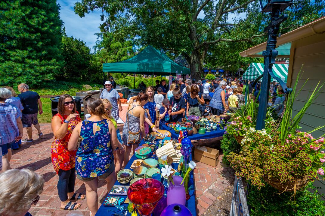 Peach Festival, Peddler’s Village