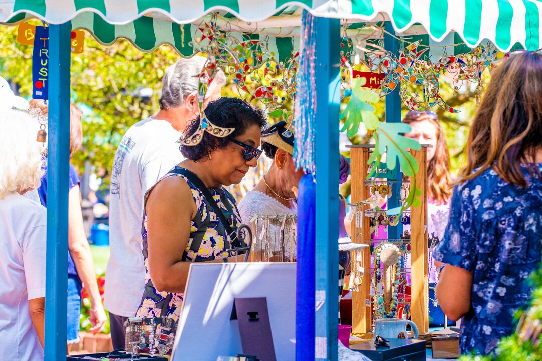 Peach Festival, Peddler’s Village