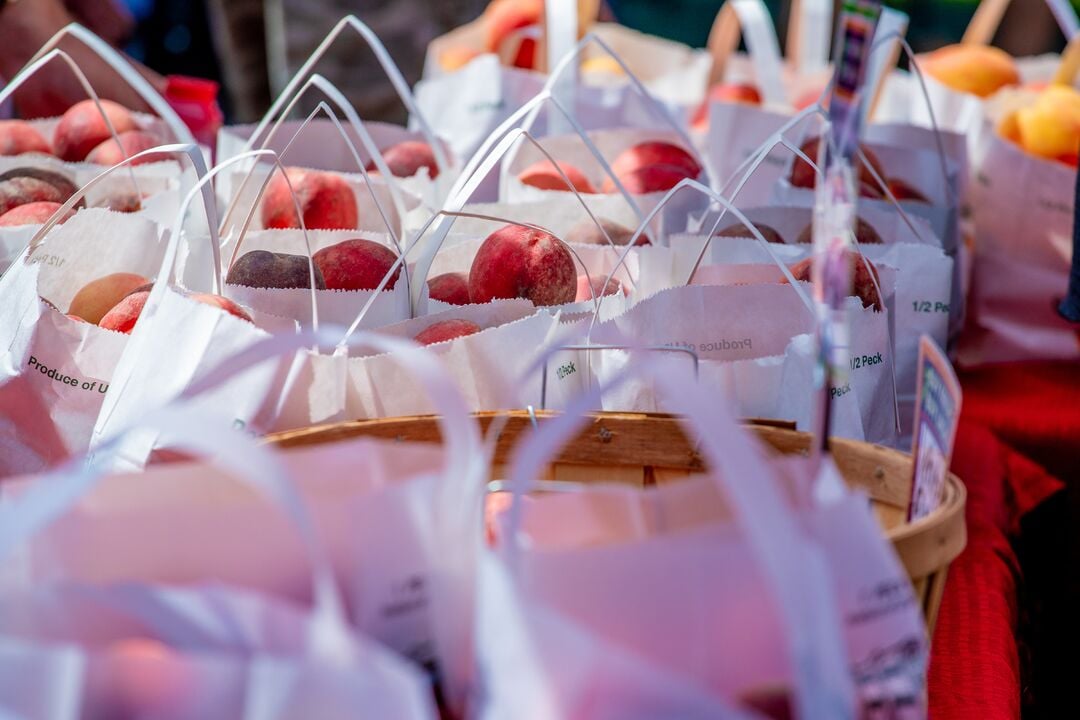 Peach Festival, Peddler’s Village