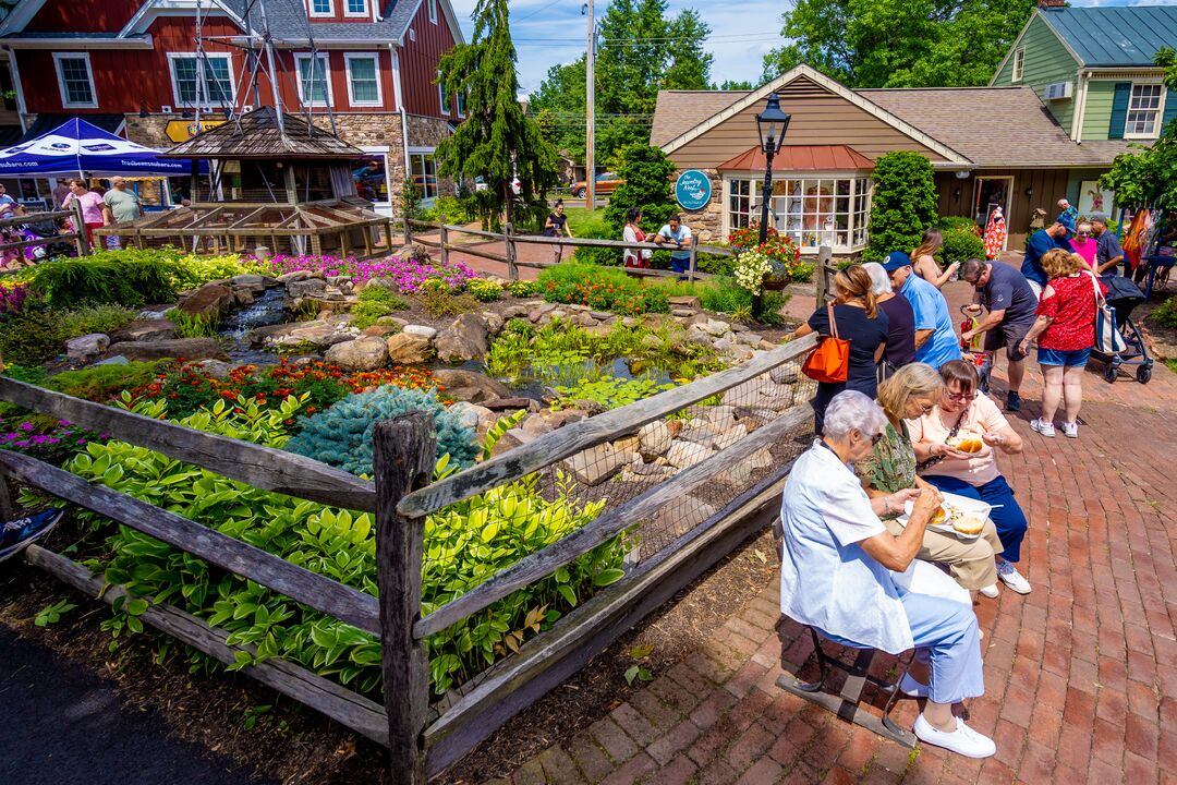 Peach Festival, Peddler’s Village