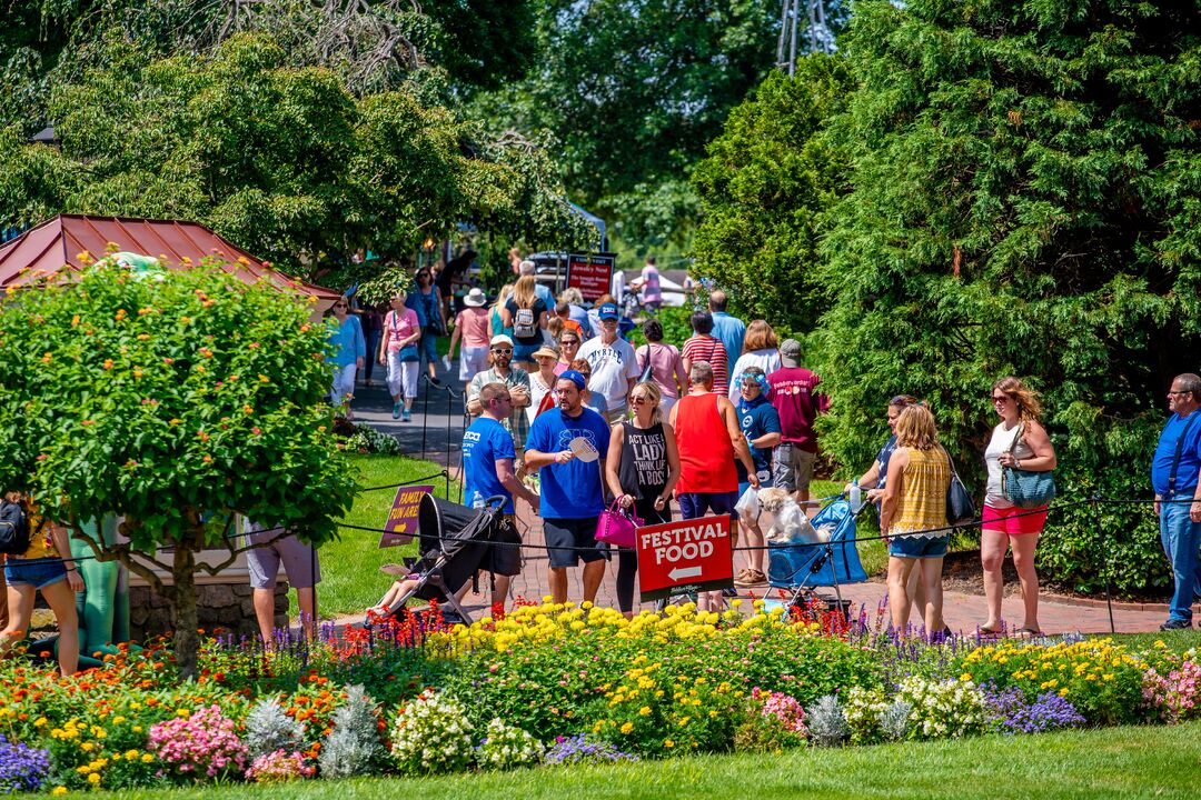 Peach Festival, Peddler’s Village