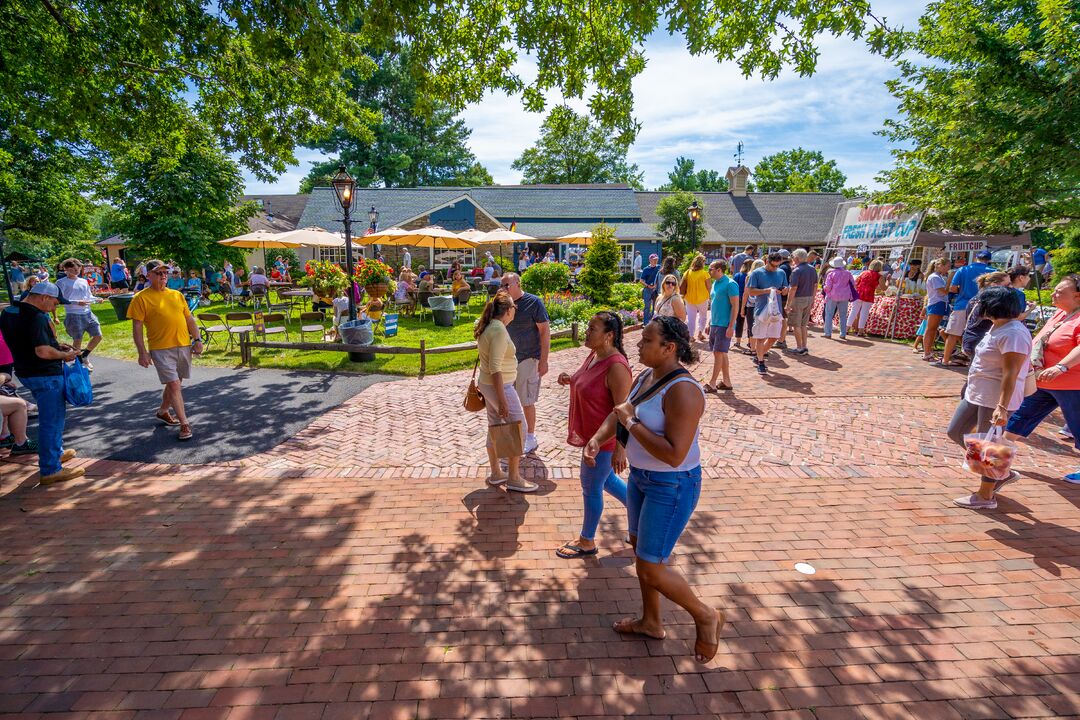 Peach Festival, Peddler’s Village