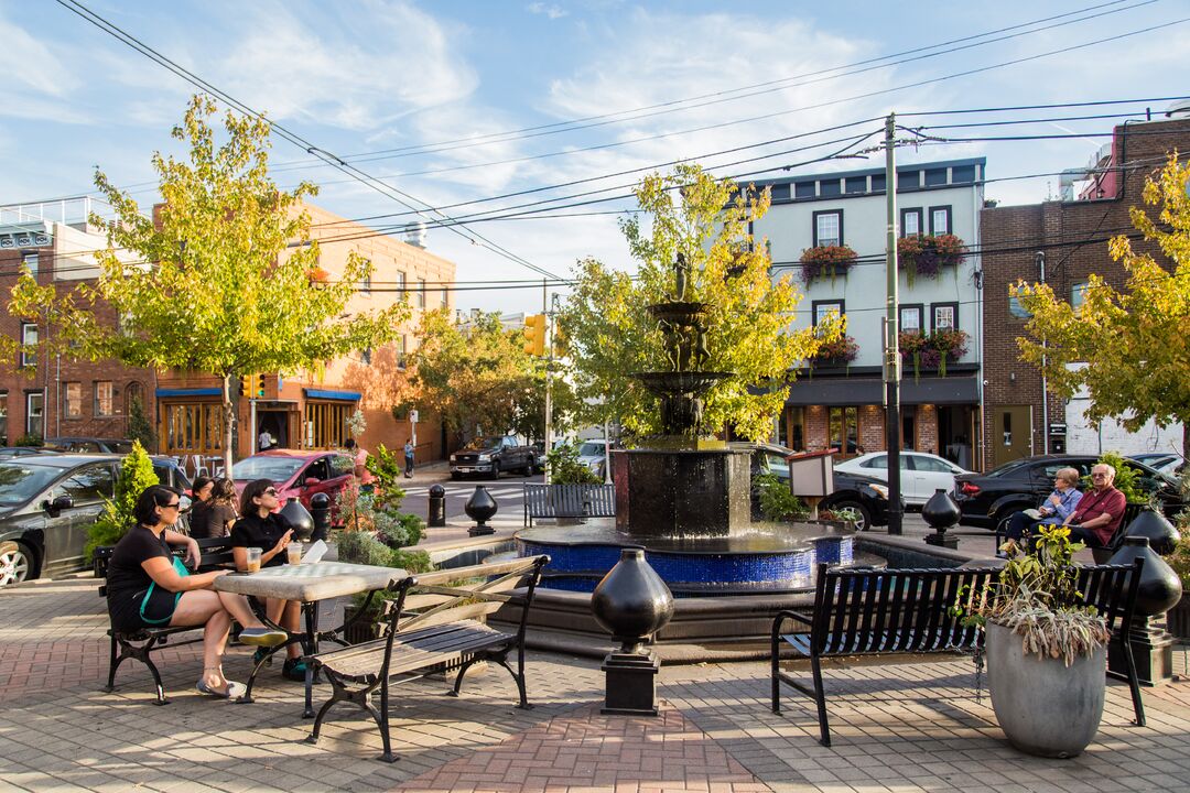 Singing Fountain, East Passyunk Avenue