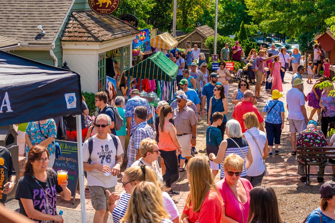 Peach Festival, Peddler’s Village