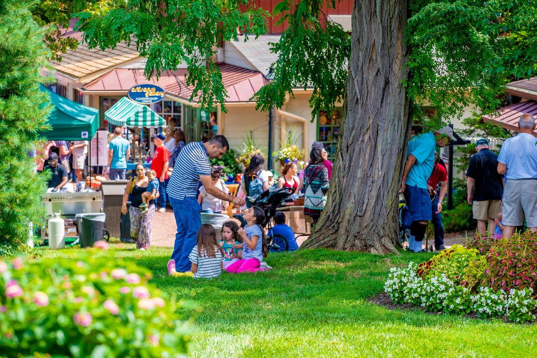 Peach Festival, Peddler’s Village