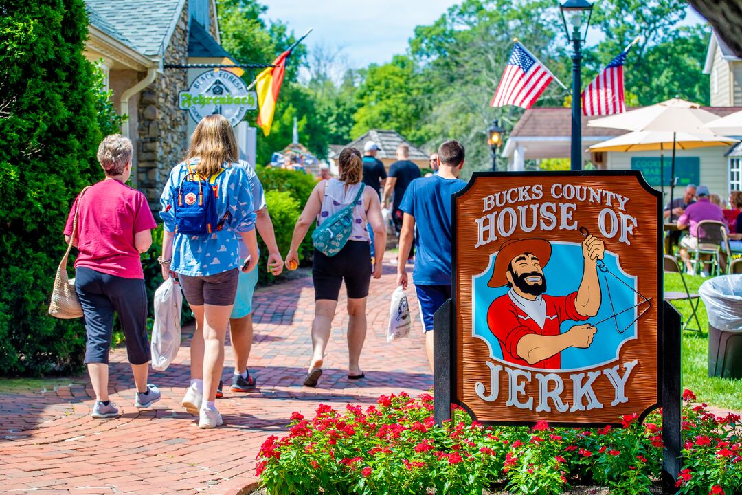 Peach Festival, Peddler’s Village