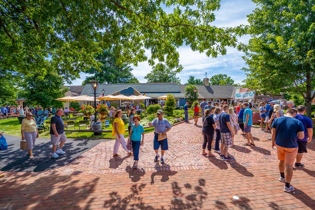 Peach Festival, Peddler’s Village