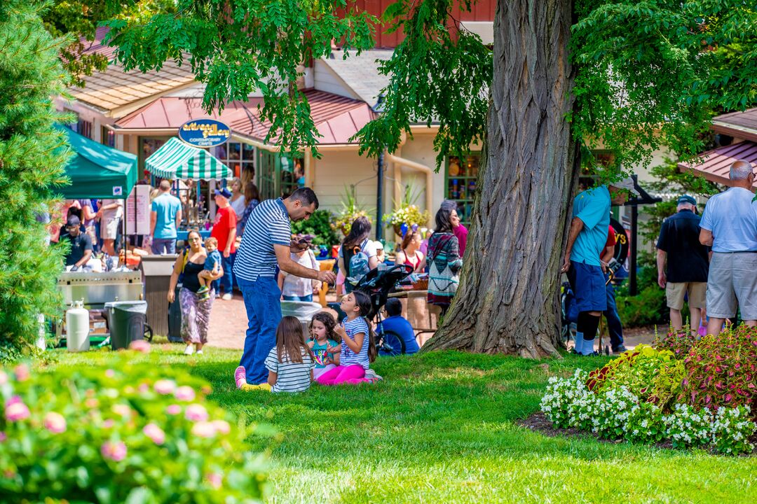 Peach Festival, Peddler’s Village