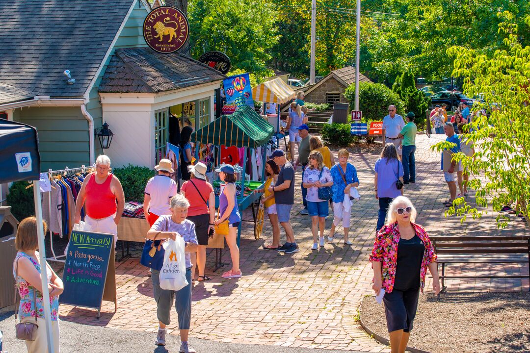 Peach Festival, Peddler’s Village