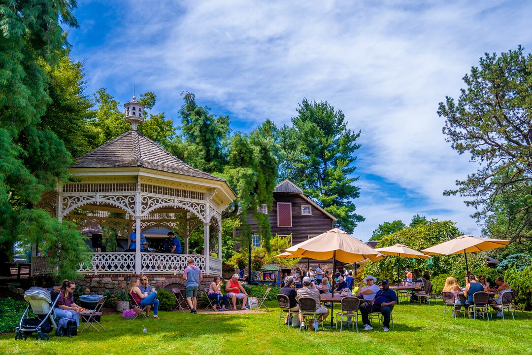 Peach Festival, Peddler’s Village