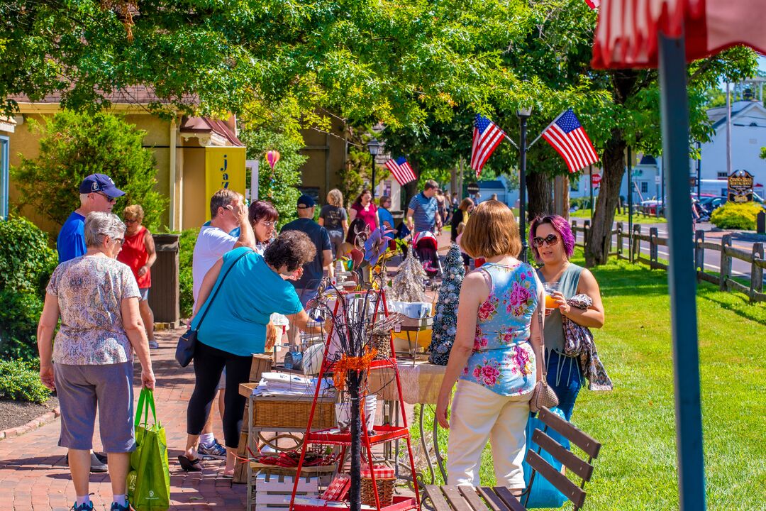 Peach Festival, Peddler’s Village