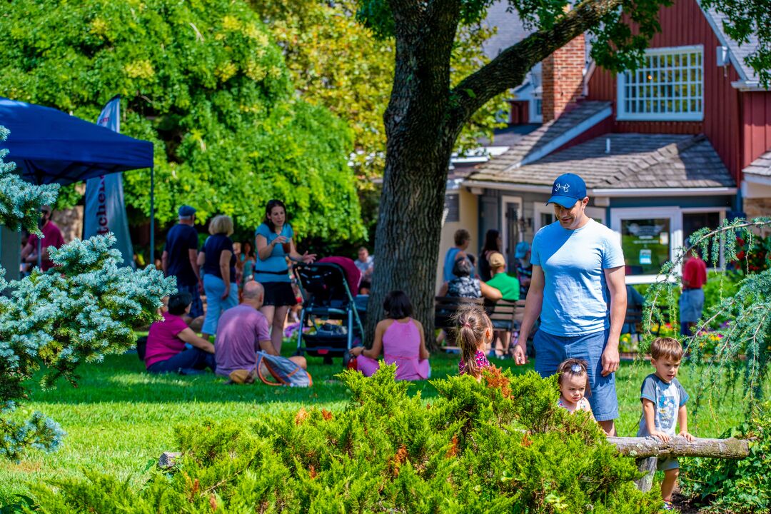 Peach Festival, Peddler’s Village