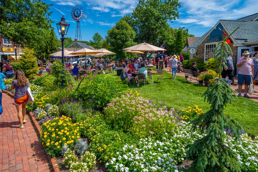 Peach Festival, Peddler’s Village