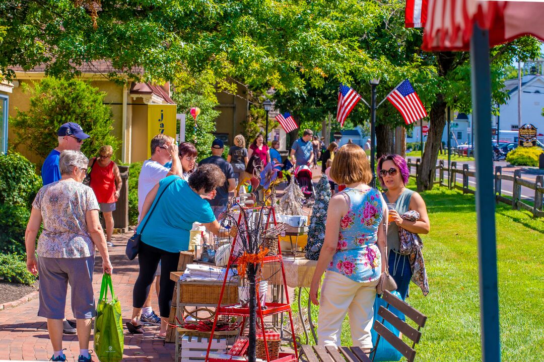 Peach Festival, Peddler’s Village