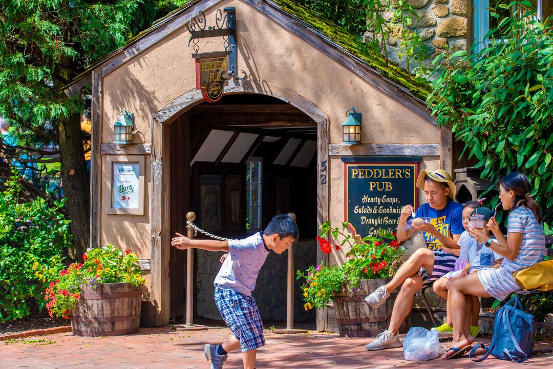 Peach Festival, Peddler’s Village