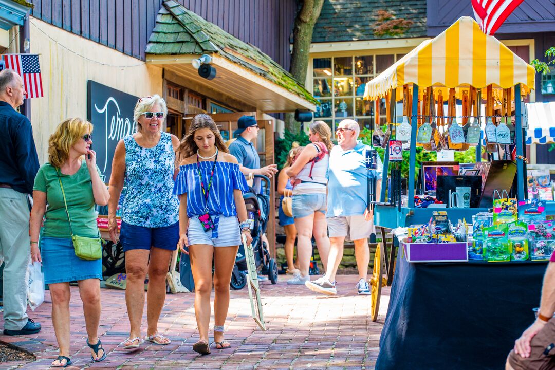 Peach Festival, Peddler’s Village