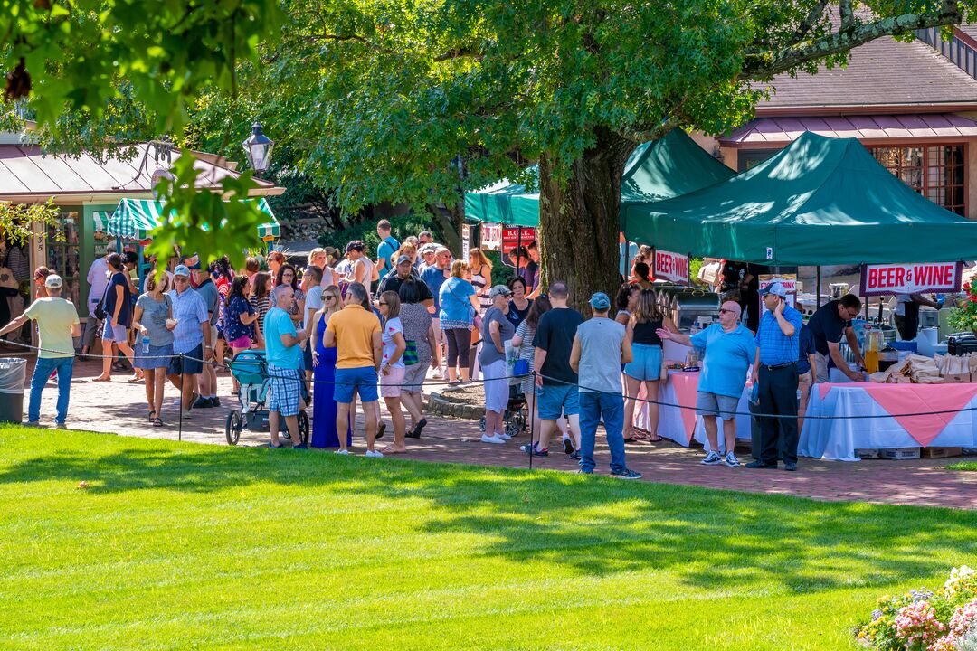 Peach Festival, Peddler’s Village