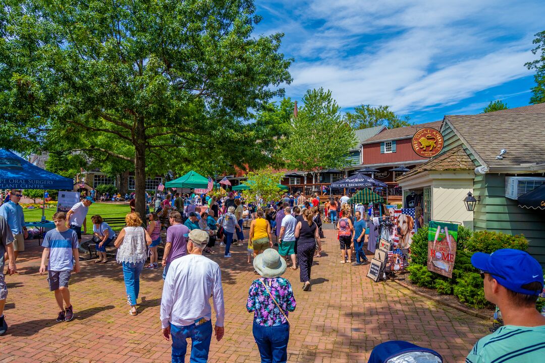 Peach Festival, Peddler’s Village