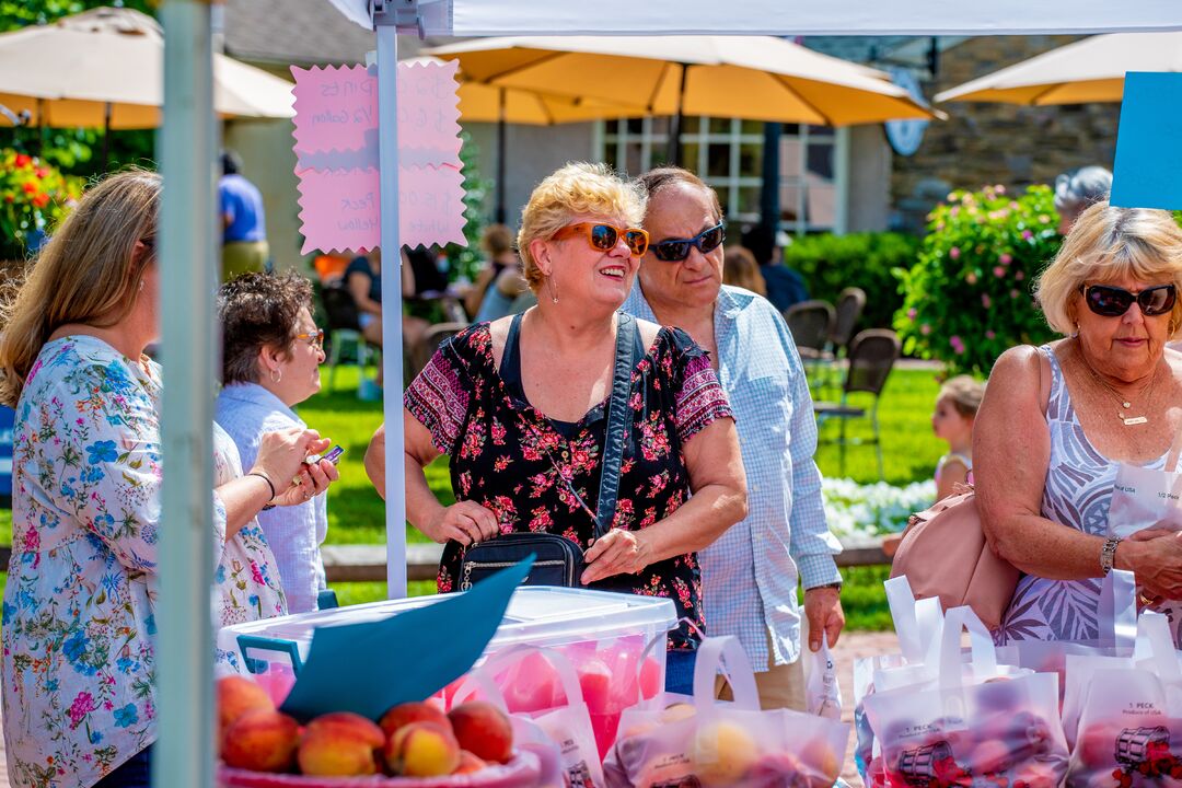 Peach Festival, Peddler’s Village
