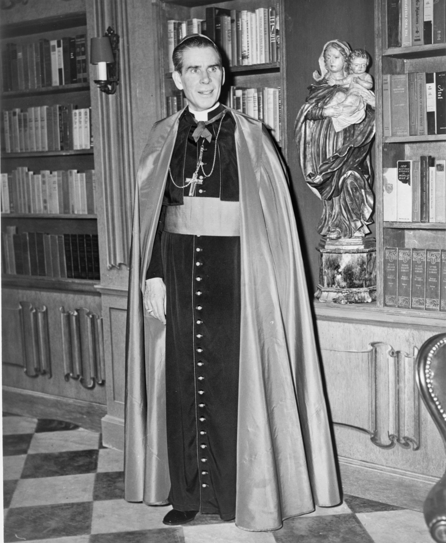RNS_Fulton-Sheen-1952