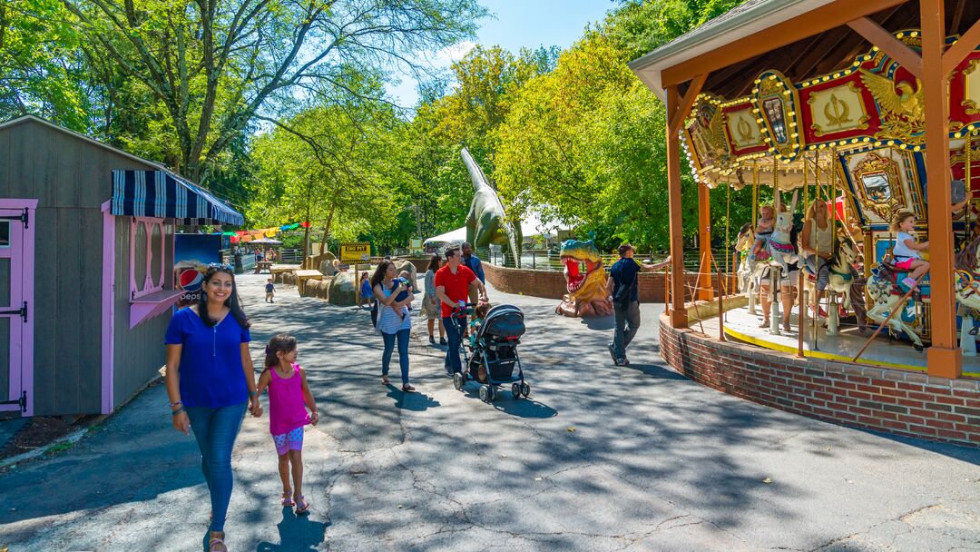 Elmwood Park Zoo