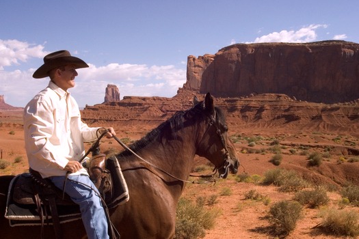 Monument Valley Horseback Riding