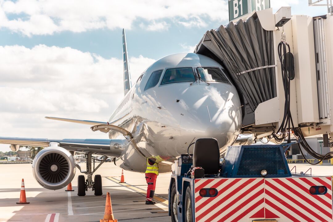 SRQ Airport