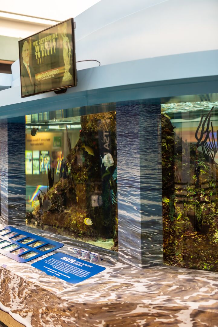 SRQ Airport