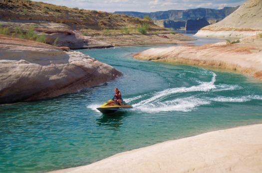 Lake Powell Resorts & Marinas