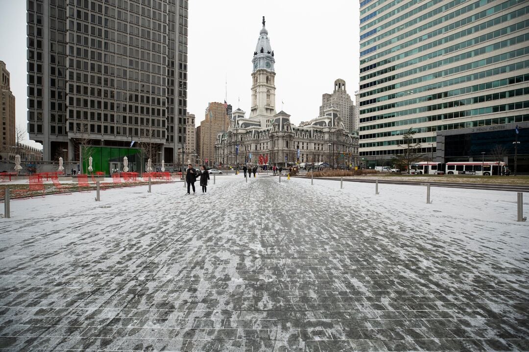 Snow at City Hall