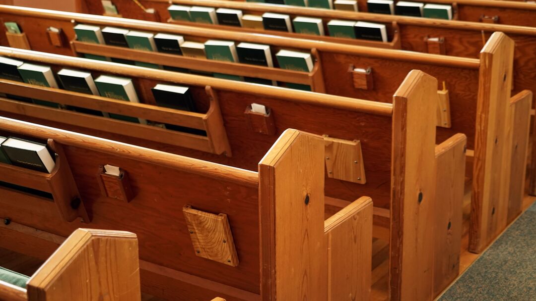 RNS-Empty-Pews1 040920