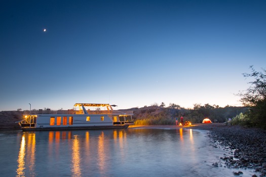 Lake Havasu House Boat