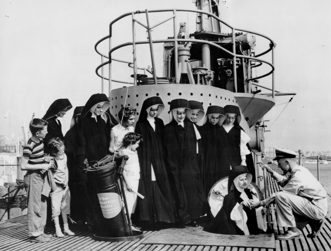 RNS-Nuns-Submarine 1955