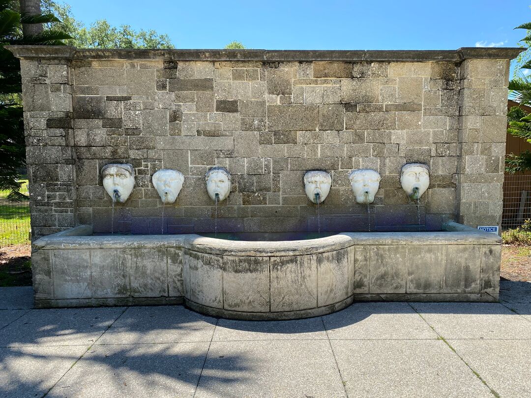 Fuente de los Caños-fountain