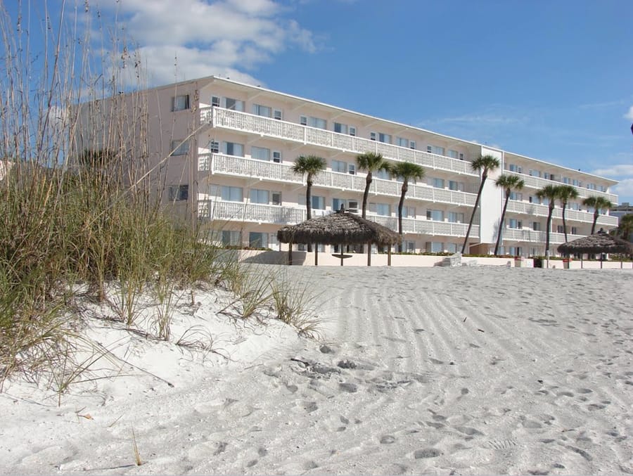 Sandcastle Resort at Lido Beach