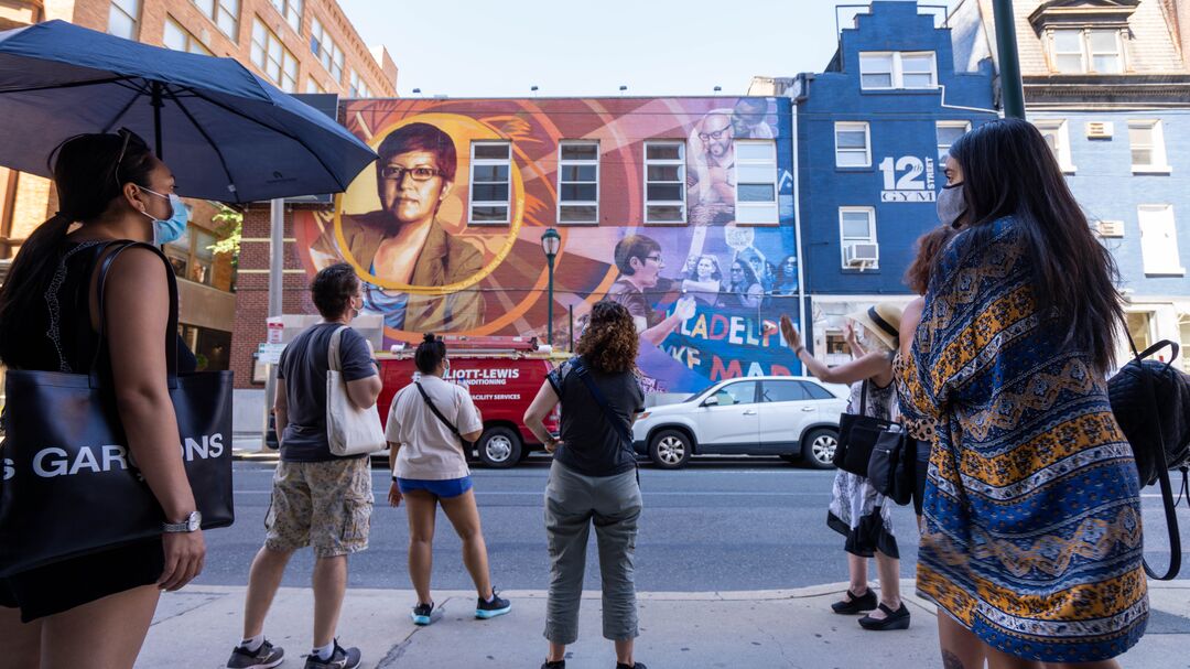 Mural Arts walking tour