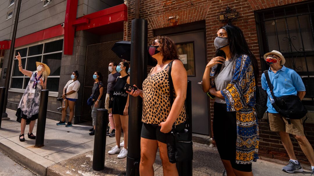 Mural Arts walking tour