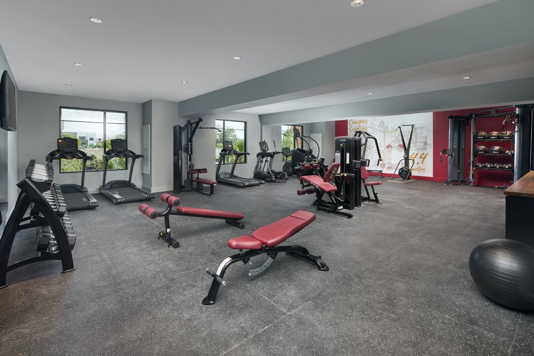 tlhct-hotelindigo-tallahasseefl-fitness center