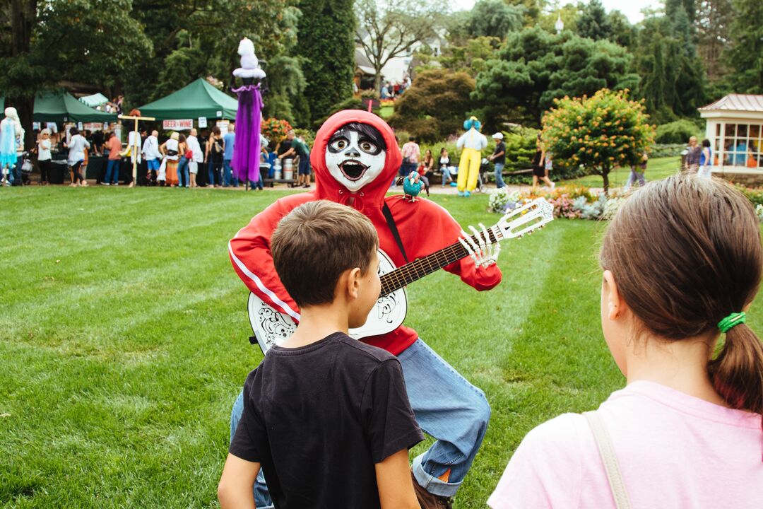 Peddler's Village Scarecrows in the Village