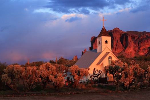 Elvis Presley Memorial Chapel