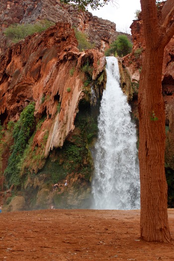 Mooney Falls