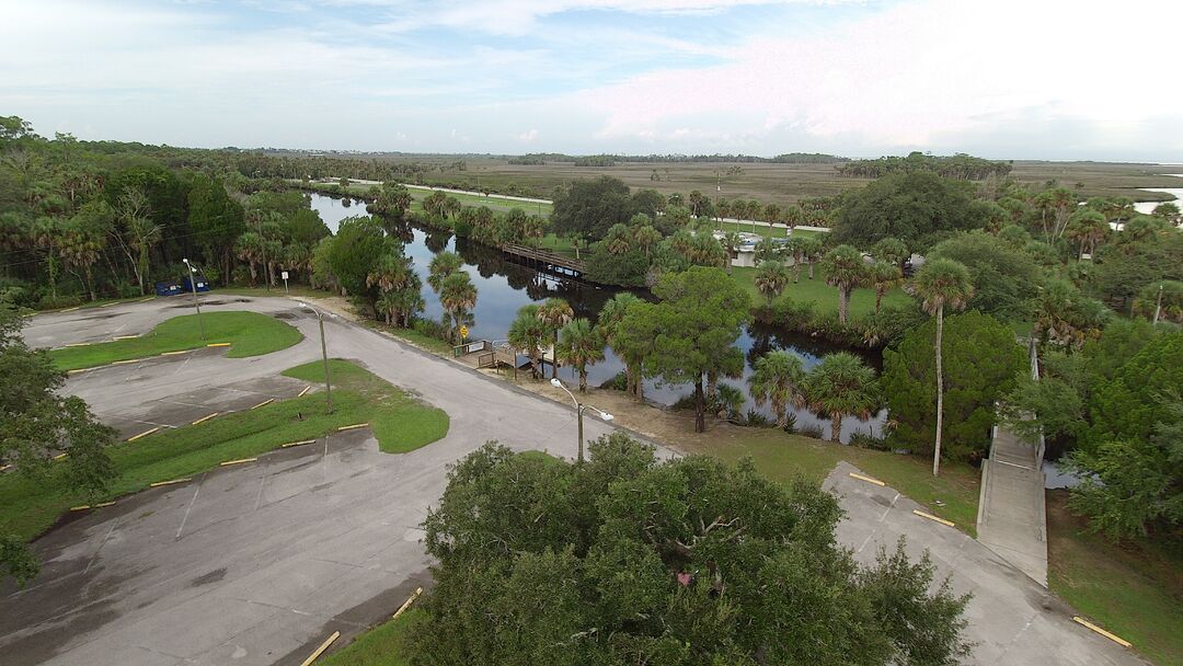 LP Kayak launch and Handicapped pier