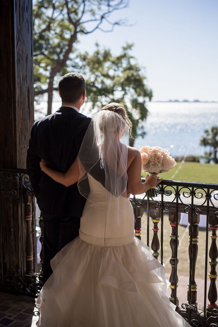 Elizabeth & Steven - Cat Pennenga
