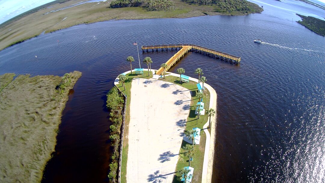 Bayport pier  kiosks