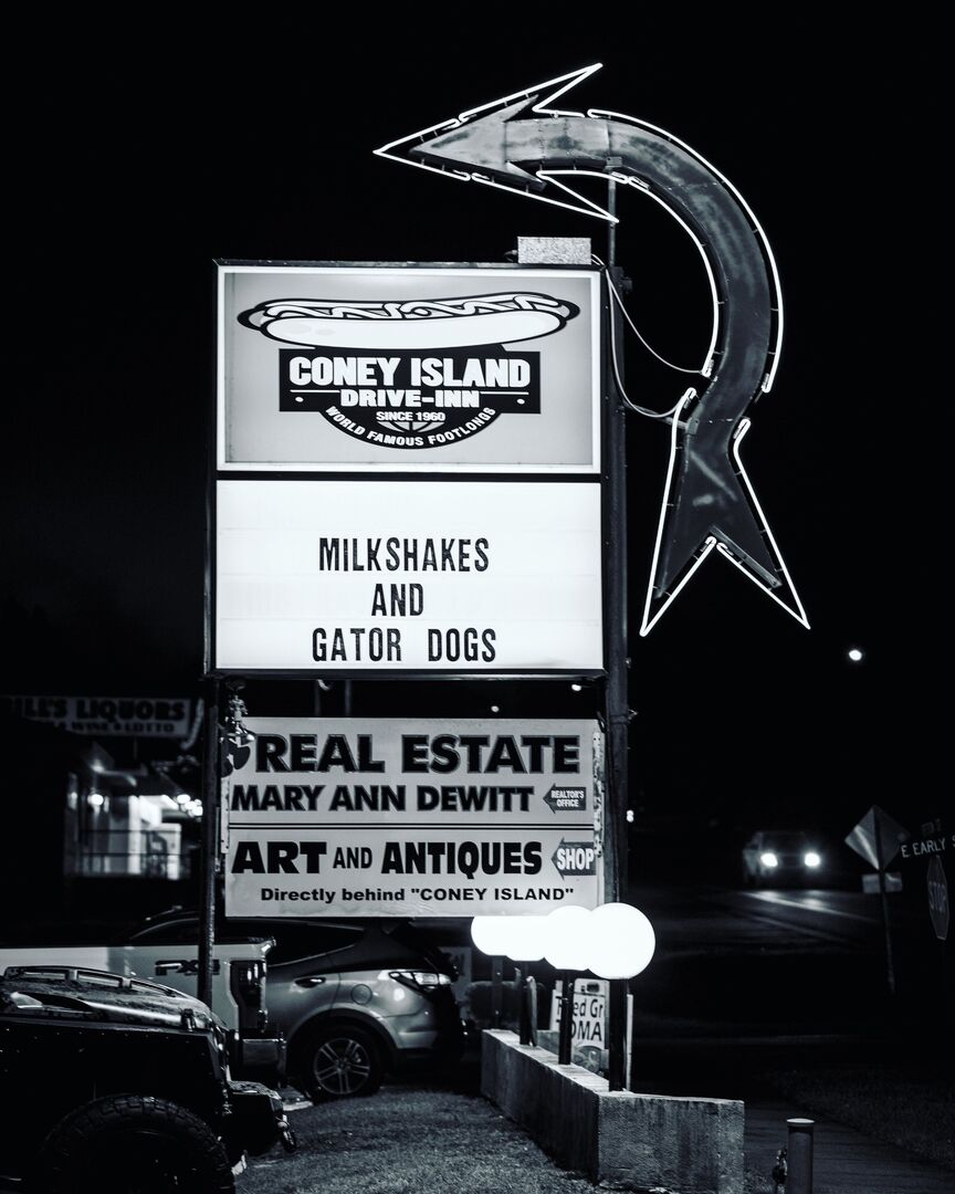 B&W Sign