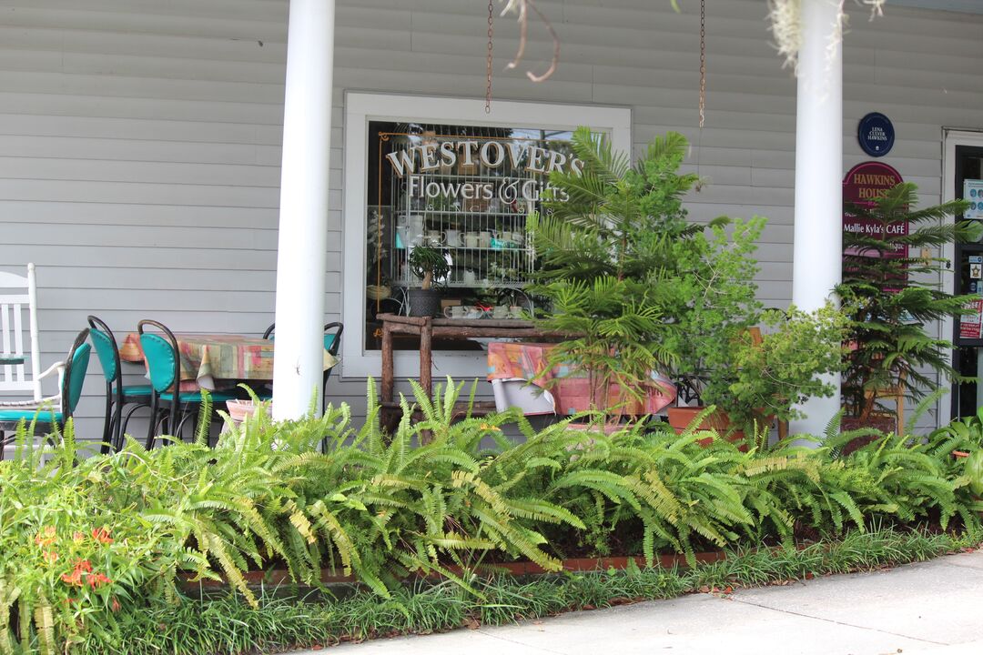 Westovers Flowers & Gifts Front Entrance