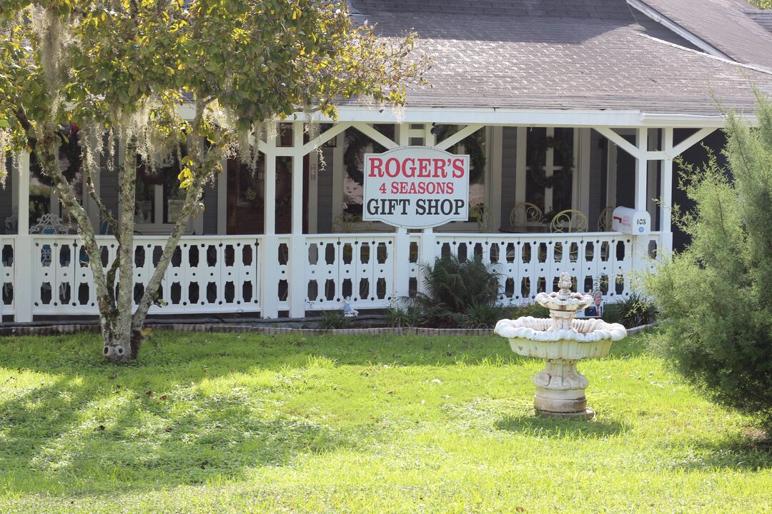 Rogers 4 Seasons Gift Shop