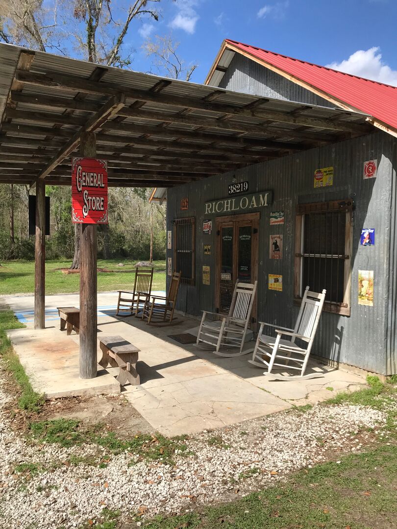 Richloam Clay Sink General store outside