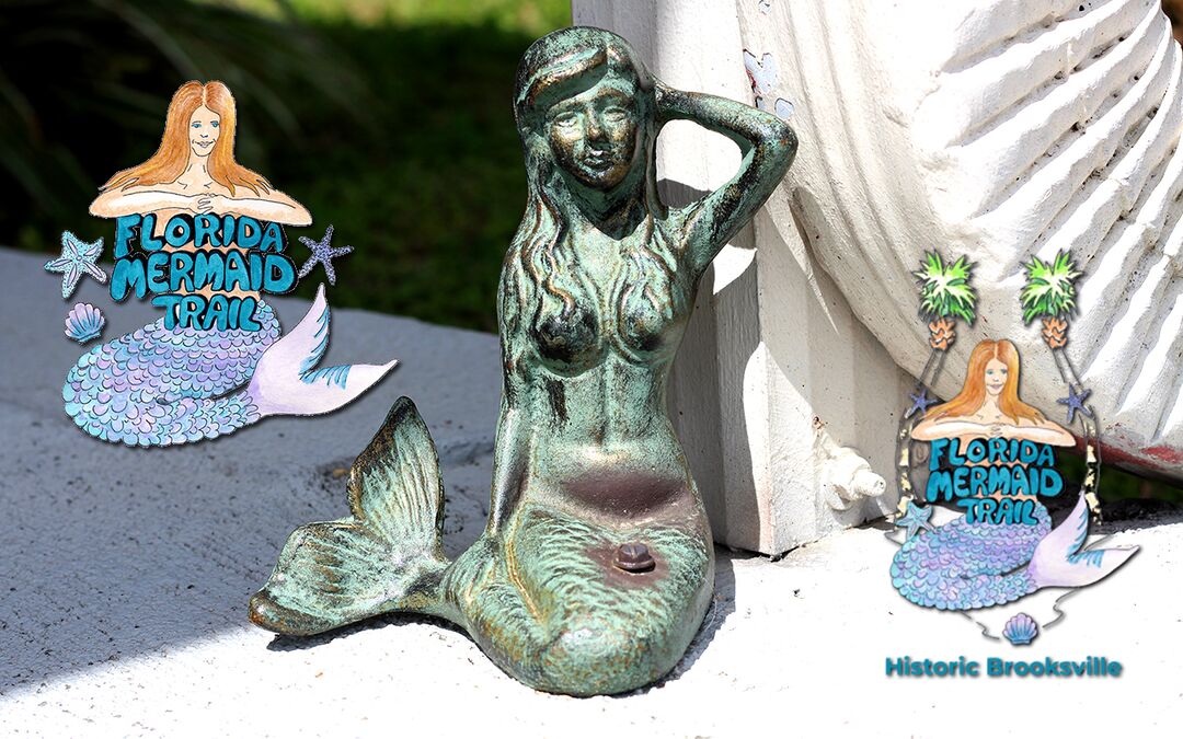 Mermaid statue with logo - in layers